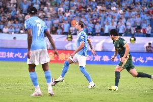 10戰(zhàn)8負(fù)！足球報：新鵬城換帥未達(dá)預(yù)期，保級壓力越來越大