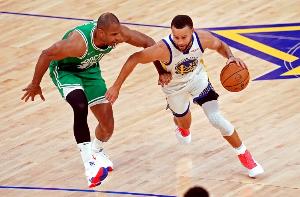 39歲的首發(fā)中鋒！美網友談霍福德：多年合同？他準備82歲退役嗎！