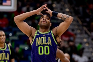 布魯斯-布朗：一到多倫多就想回丹佛 在鵜鶘的時候滿腦子都是掘金