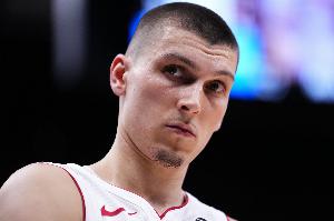 希羅談復出時間表：原計劃是8-12周 但恢復速度好過預期