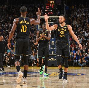 巴特勒：你甚至不需要是勇士的一員 也能理解庫里對(duì)比賽的影響力