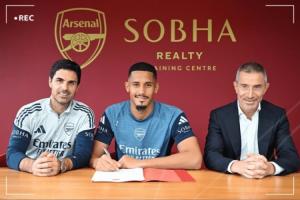 無緣了！薩利巴與槍手續(xù)約至2030年，此前有傳聞稱皇馬想簽下他