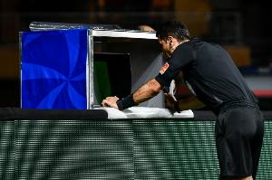 蘇超淘汰賽引入視頻助理裁判系統(tǒng)，成國(guó)內(nèi)首個(gè)用VAR的業(yè)余聯(lián)賽