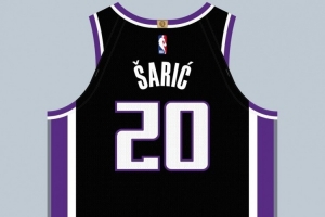 單換瓦蘭！球衣記者：薩里奇在國王穿20號 隊史上一位富爾茨