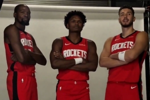 算三巨頭嗎？火箭官方曬視頻：杜蘭特、阿門、申京拍攝定妝照