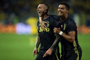 貝納德斯基：C羅比你想象的要謙遜和善解人意，能和大家打成一片