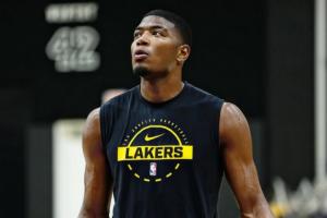 休賽期練挺狠！八村曬首日訓(xùn)練營照 小臂青筋暴起體脂明顯降低！