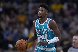 黃蜂主帥：米勒承擔起了領(lǐng)袖角色 關(guān)鍵時刻他不會退縮