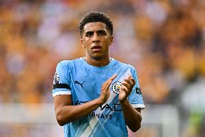 里科-劉易斯：休賽期我會(huì)去泰拳館健身 每次踏上球場(chǎng)只想贏球