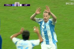 防守愣神，申花第62分鐘主場遭扳平，對手凌空墊射破門