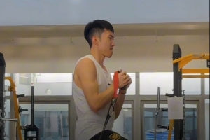 誰又加練了？國慶假期北控男籃特訓不停 穩(wěn)扎穩(wěn)打全力備戰(zhàn)新賽季