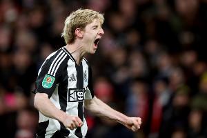 戈登回?fù)趑斆纺岣瘢汉炍譅柼伛R德是冤大頭？很愚蠢，他開局4場3球