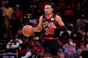 3年2400萬(wàn)美元完成續(xù)約！特雷-瓊斯：我不想考慮去別的地方