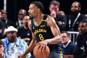 梅爾頓：看到球隊(duì)經(jīng)歷休賽期過山車很難 我回歸的選擇一直很明確