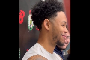 安芬尼-西蒙斯：訓(xùn)練營強度很高 我們正努力熟悉彼此過程很愉快