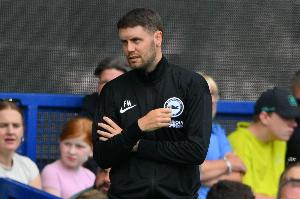 赫爾澤勒：能夠成為曼聯(lián)傳聞的一部分很榮幸，但我非常尊重阿莫林