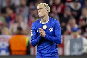 郵報(bào)介紹加納喬脖子的新文身：這從來(lái)不是運(yùn)氣，始終是上帝的旨意