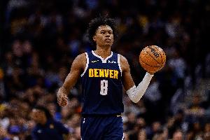 阿德爾曼：沃特森訓(xùn)練營表現(xiàn)出色 控球失誤極少是球隊(duì)一大亮點(diǎn)