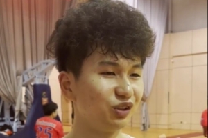 張文杰：職業(yè)隊(duì)的老隊(duì)員會(huì)耐心教導(dǎo)我 出國(guó)后知道了自己的短板