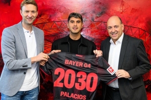 勒沃庫(kù)森官方：與球隊(duì)中場(chǎng)帕拉西奧斯續(xù)約至2030年