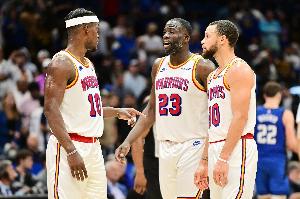 科爾：球隊訓(xùn)練首發(fā)為庫里、波杰姆、巴特勒、追夢、霍福德