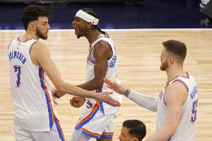 哈滕談與切特化學(xué)反應(yīng)：現(xiàn)在已經(jīng)不錯(cuò)了 在此基礎(chǔ)上繼續(xù)打磨