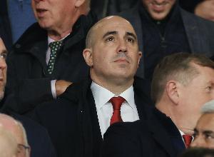 跟隊(duì)記者：貝拉達(dá)、威爾考克斯和維維爾等高層現(xiàn)場(chǎng)觀戰(zhàn)曼聯(lián)