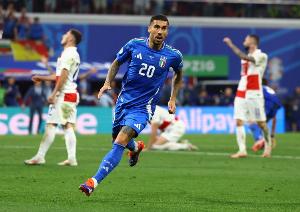 官方：扎卡尼訓(xùn)練中受傷退出意大利隊(duì)名單，皮科利遞補(bǔ)入選