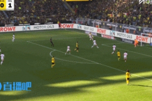 帶刀后衛(wèi)！吉拉西回做，揚(yáng)-庫(kù)托跟進(jìn)抽射得手，多特1-1扳平萊比錫