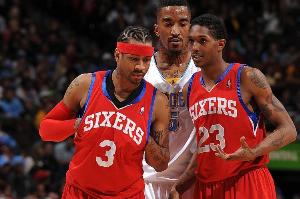 路威：艾弗森在客場的待遇絕對獨一無二&堪比喬丹 就像個搖滾巨星