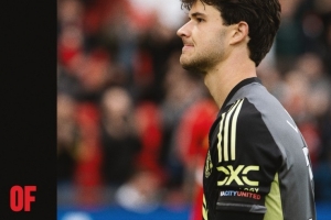 3次撲救完成零封，曼聯(lián)官方：拉門斯當選擊敗桑德蘭隊內(nèi)最佳球員