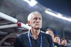 記者：塞蒂恩與國(guó)安簽的是1+1合同，離任不涉及違約金