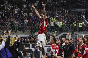 加比亞：更衣室里的氛圍當(dāng)然不算開(kāi)心，我們所有人都想贏這場(chǎng)比賽