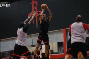 火箭官方曬新賽季訓練營集錦：讓他們說去吧 結(jié)果會告訴你答案