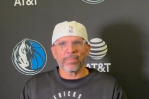 基德：我們首發(fā)和替補(bǔ)之間沒實(shí)力斷層 競爭氛圍處在非常高水平