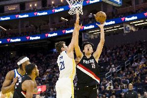 4分&6犯離場！美網(wǎng)友：楊瀚森有天賦但太慢太軟！3年內(nèi)必淡出聯(lián)盟