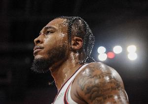 何時開始展現(xiàn)獨一無二爆發(fā)力？惠特摩爾：打從娘胎里出來就有了