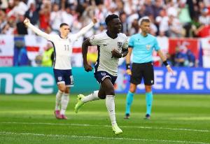 薩卡：我已經(jīng)有一段時(shí)間沒來國家隊(duì)了，能回英格蘭隊(duì)的感覺真好