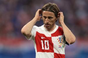 捷克主帥：我讓球員消耗莫德里奇的體能，但讓他疲憊真的很難做到