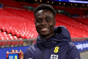 世界波破門！薩卡當(dāng)選對陣威爾士一役英格蘭隊內(nèi)最佳球員