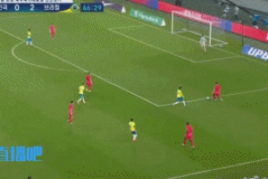 逆天！金玟哉后場轉(zhuǎn)身失誤被斷，埃斯特旺輕松破門