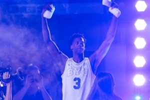 迪班薩首秀！球隊(duì)賽季啟動(dòng)夜 隊(duì)內(nèi)對(duì)抗賽貢獻(xiàn)9分5助！