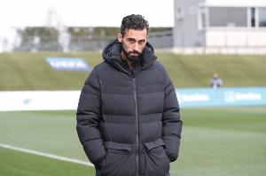 阿斯：卡斯蒂亞賽季開局不利僅積6分，阿韋洛亞需努力修補(bǔ)漏洞