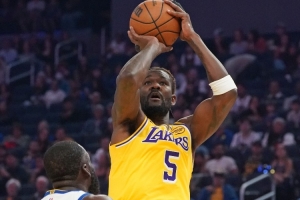 詹姆斯因傷缺席后最需挺身而出的湖人球員？BR記者：艾頓！