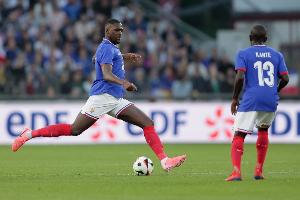 隊(duì)報(bào)：科納特大腿受傷提前退出本期法國(guó)名單，返回利物浦