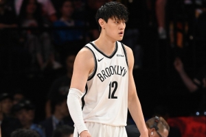 曾凡博：在個(gè)人層面我有進(jìn)步 有起伏正常&我不會(huì)放棄訓(xùn)練和康復(fù)