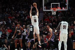 美媒：楊瀚森越來越適應了 他和夏普就像開拓者自己的申京和阿門