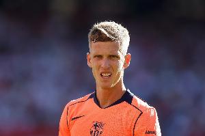 阿斯：巴薩對(duì)奧爾莫國(guó)家隊(duì)受傷非常憤怒，為何赫伊森能提前回皇馬