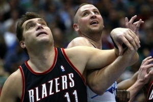 球隊主持人：有人說楊瀚森像世界屋脊 但后者被選之后很久才來NBA