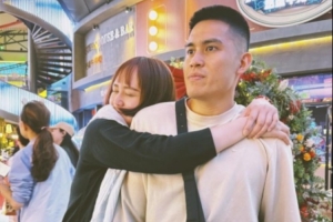 來(lái)京探班了！陳盈駿妻子更新社媒 曬出在北京的近照